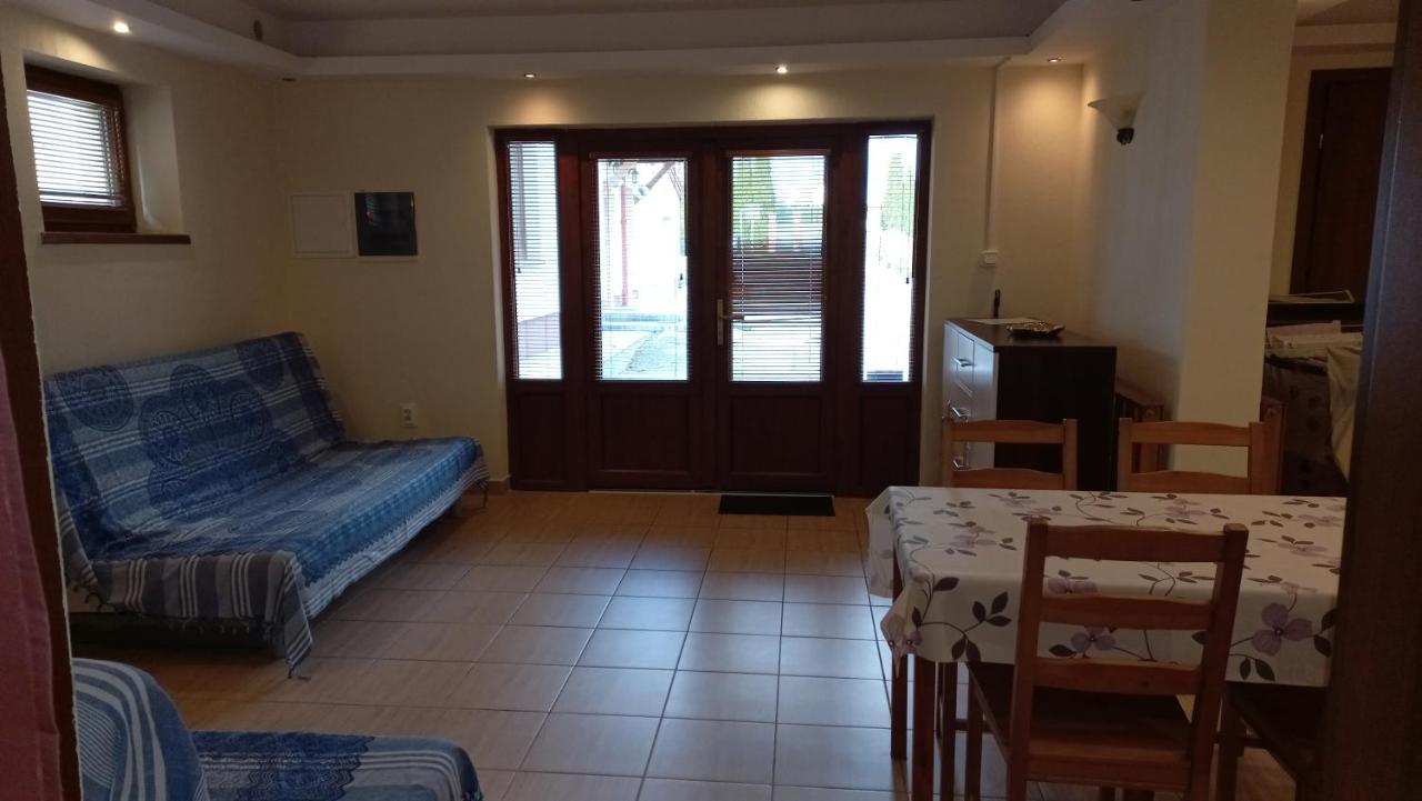 Apartamenty Warka Exterior foto
