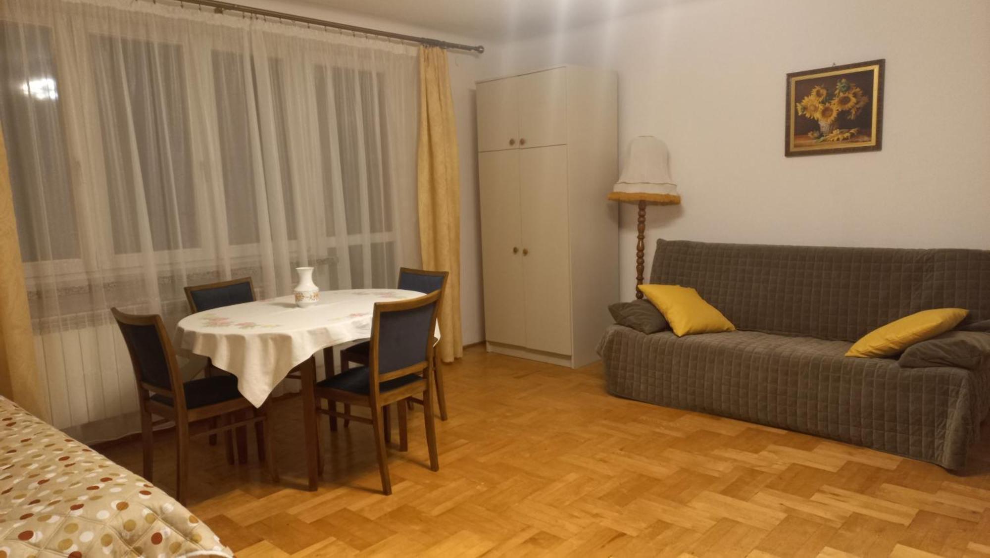 Apartamenty Warka Exterior foto